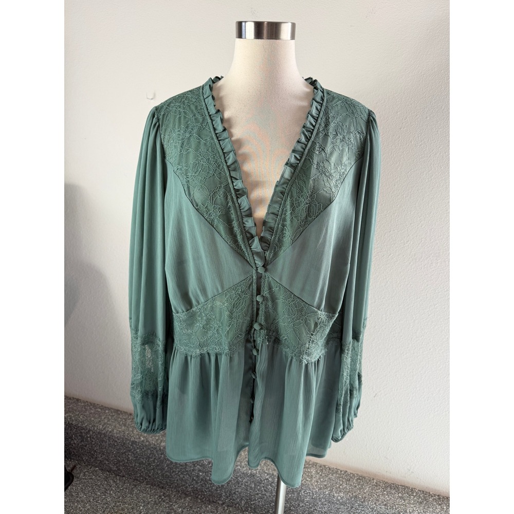 Torrid Womens Plus 2X Green Lace Trim Ruffle V Neck Peplum Blouse Long Sleeve